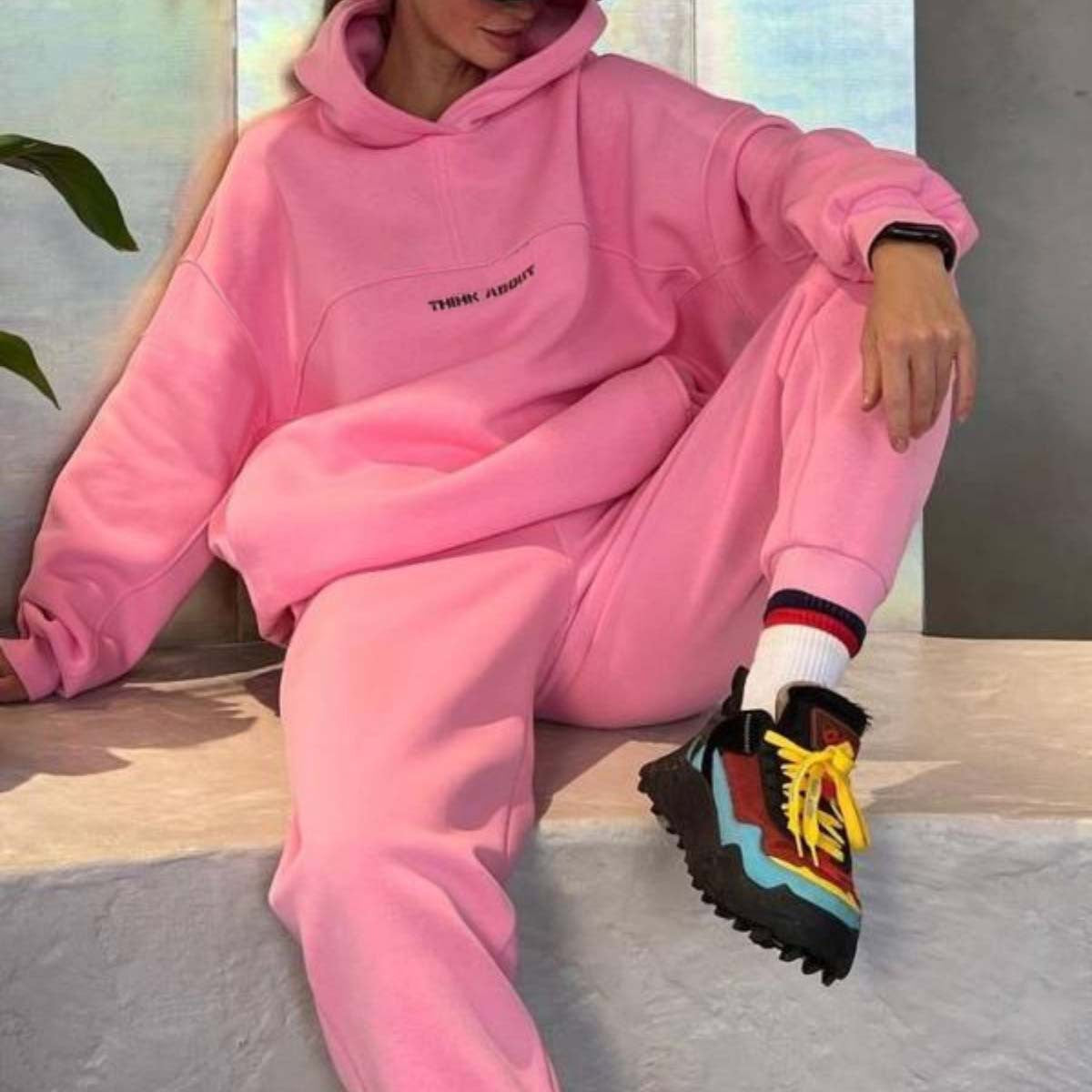 Fashionable Hooded Printed Sweatshirt Casual Sports Set for WomenAutumn and Spring Wear