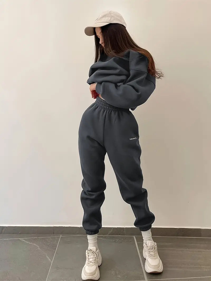 Fashion Women's Casual Hoodie Set Two-Piece Outfit Style Sweatshirt Suit